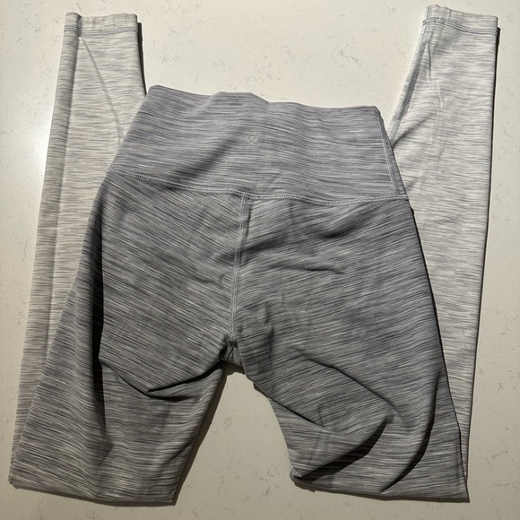 LULULEMON LEGGING - Picture 2 of 3